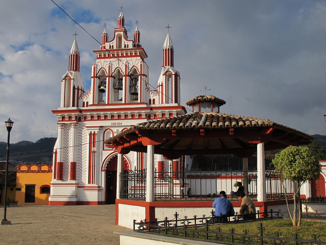 TRADITIONAL NEIGHBORHOODS (BARRIOS) - San Cristóbal de Las Casas, Chiapas